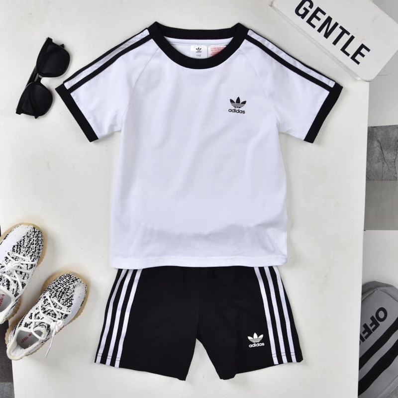 Bộ thể thao Adidas basic cho bé yêu