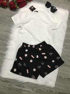Bộ mặc nhà nữ quần đùi tim
