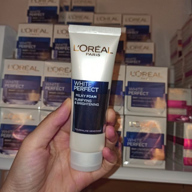 Sữa rửa mặt trắng mịn L'oreal | BigBuy360 - bigbuy360.vn