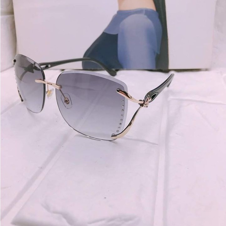 KÍNH NỮ CAO CẤP GỌNG KHOAN MẶT ĐÍNH ĐÁ HOT 2020+FULL HỘP