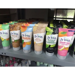 Sữa Rửa Mặt Tẩy Tế Bào Chết ST.IVES