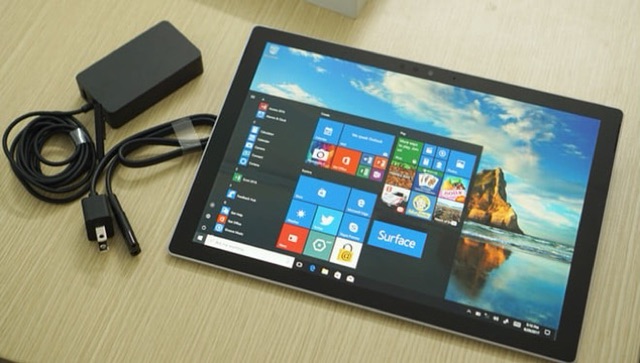 Máy Tính bảng Microsoft Surface Pro 4 Cũ Like New – Core i5 / Ram 8GB/ SSD 256GB + Phím