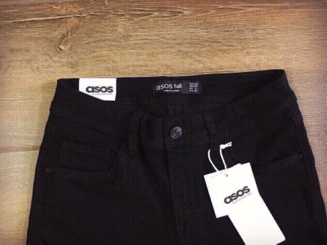 Quần bò đen skinny