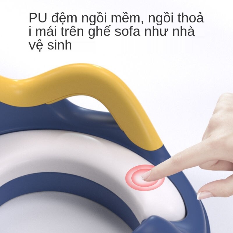 Bệ ngồi bồn cầu có tay cầm tiện dụng cho bé tập đi