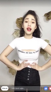 Áo thun wave up xẻ ngực cực sexy
