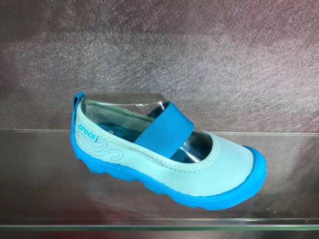 Giày skimmer trẻ em