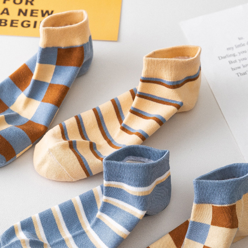 Vớ Sọc Ca Rô Thời Trang Nhật Bản