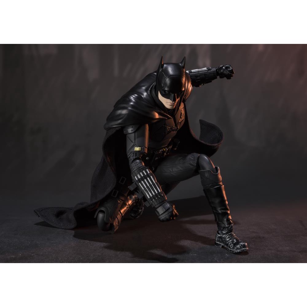MÔ HÌNH CHÍNH HÃNG NGƯỜI DƠI SHF BATMAN 2022  2ND