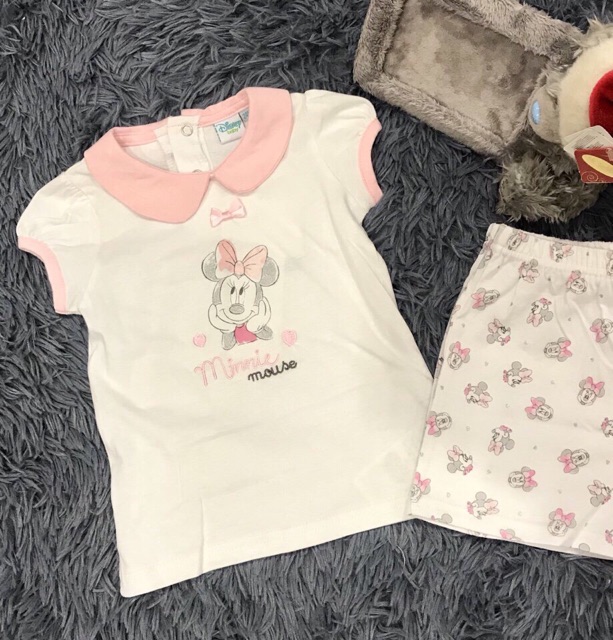 Bộ bé gái dư xịn minnie mouse