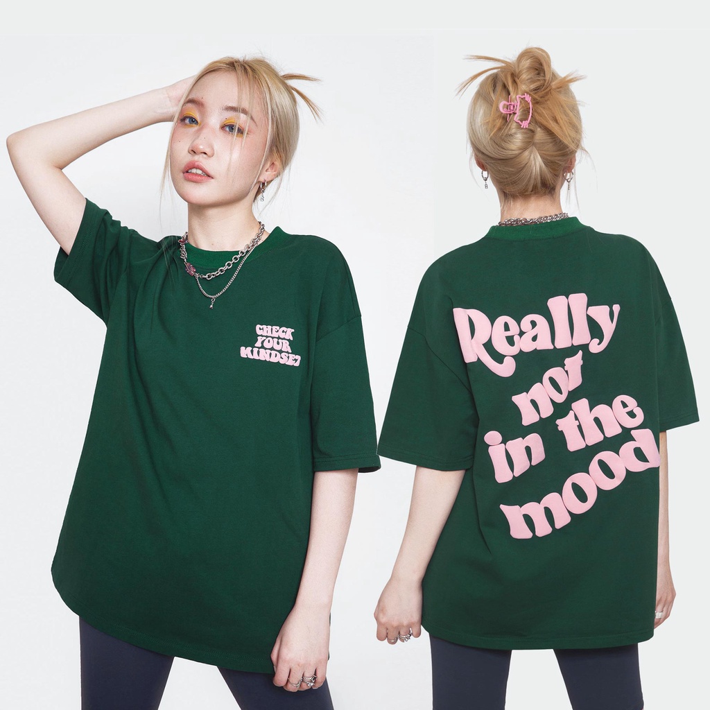 áo phông rộng nữ ATHANOR tay lỡ - unisex - in chữ nổi - mẫu really not in the mood màu xanh lá