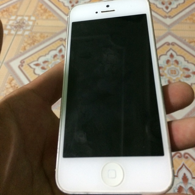 Điện thoại iphone 5 quốc tế 16g,64g