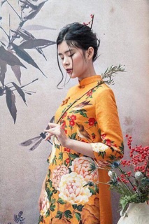 Đầm gấm hoa cúc