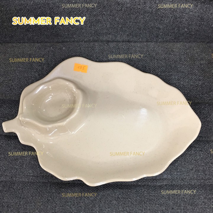 Dĩa đựng trái cây lá có chén tương 25 x 17 cm cao cấp đĩa phíp đen nâu - Leaf dish F-DTC06