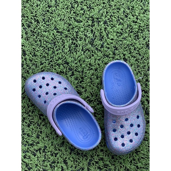 Giày cho mẹ và bé. size từ c5-m7. Giá 150-200k