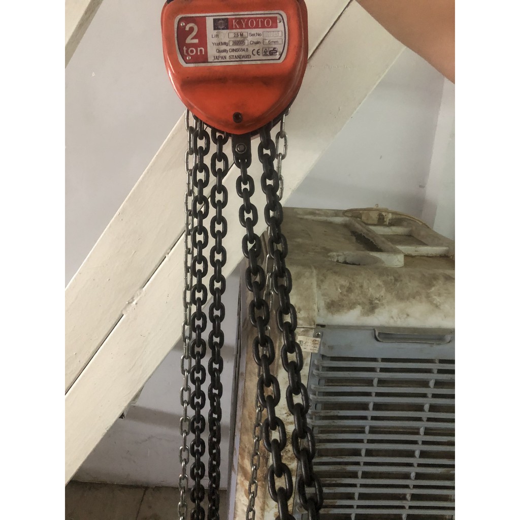 Palăng xích  kéo tay 2 tấn cáp thép giá sỉ Thái Bình Vina
