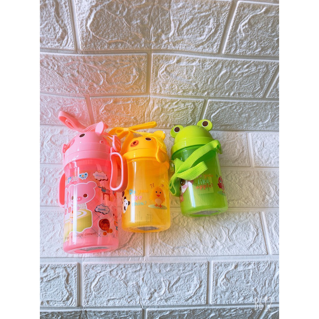 Bình Nước Học Sinh Có Ống Hút