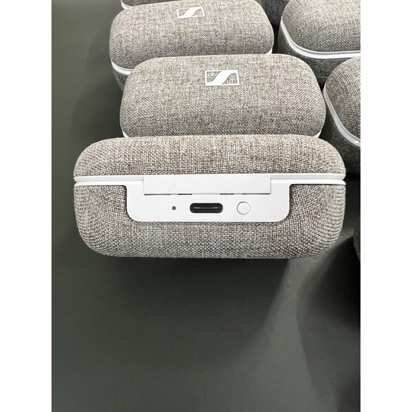 Tai nghe Sennheiser Momentum True Wireless 2 M3IETW2