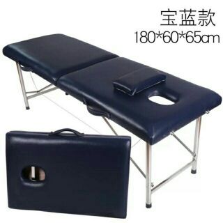 Giường vali phun xăm đủ các màu.