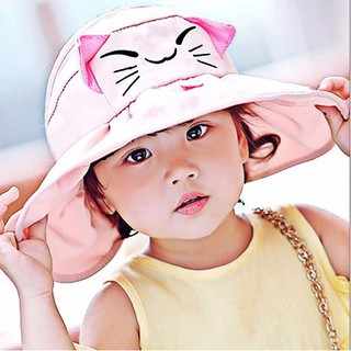 Nón đi biển cho bé