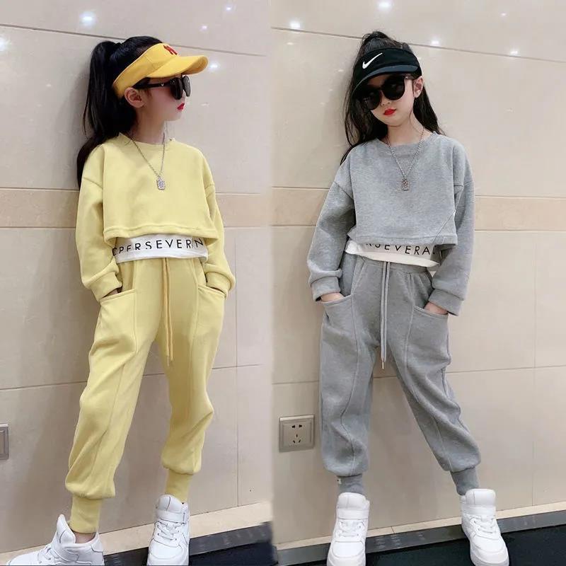 Girls' autumn clothing 2021 new trendy children's dress middle children's spring and autumn leisure sports sweater two-piece set