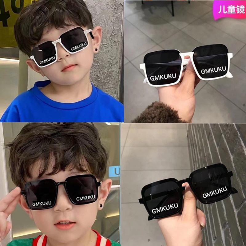 Kính Mát In Chữ Cho Bé Trai &amp; Gái