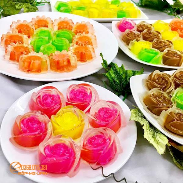 Set 20 khuôn silicon làm bánh rau câu 2 lớp mẹ còn hoa hồng hoa mai trái tim lá (10 pcs 5cm và 10 pcs 3cm )