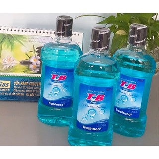 Nước súc miệng TB Fresh Traphaco làm sạch răng miệng
