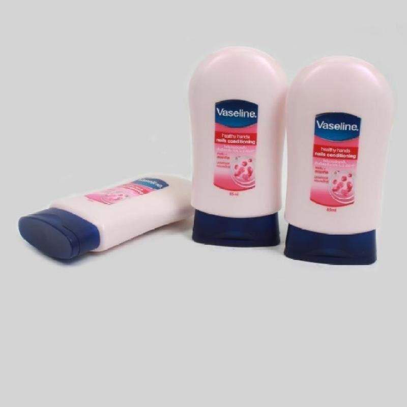 Sữa dưỡng da tay và móng tay Vaseline Thái Lan 85ml