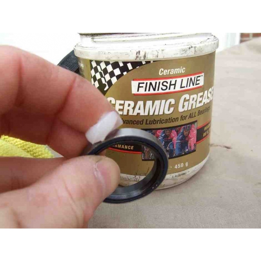 Mỡ bò chuyên dụng, bôi trơn các bộ phận chuyện động, hiệu Finishline Ceramic Grease: Advanced Bearing Lubrication