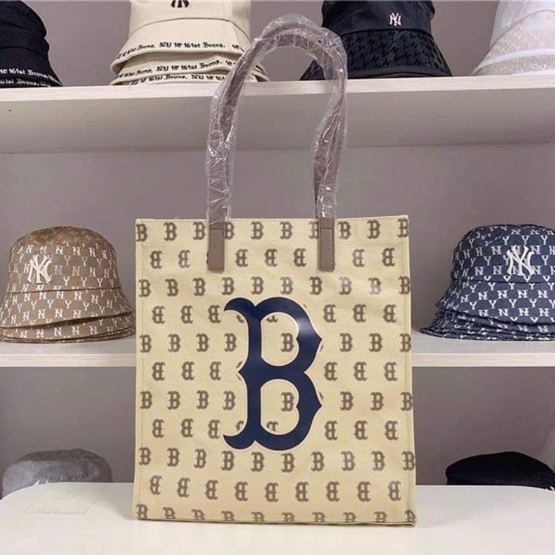 - Túi tote chữ B MLB chính hãng 100%