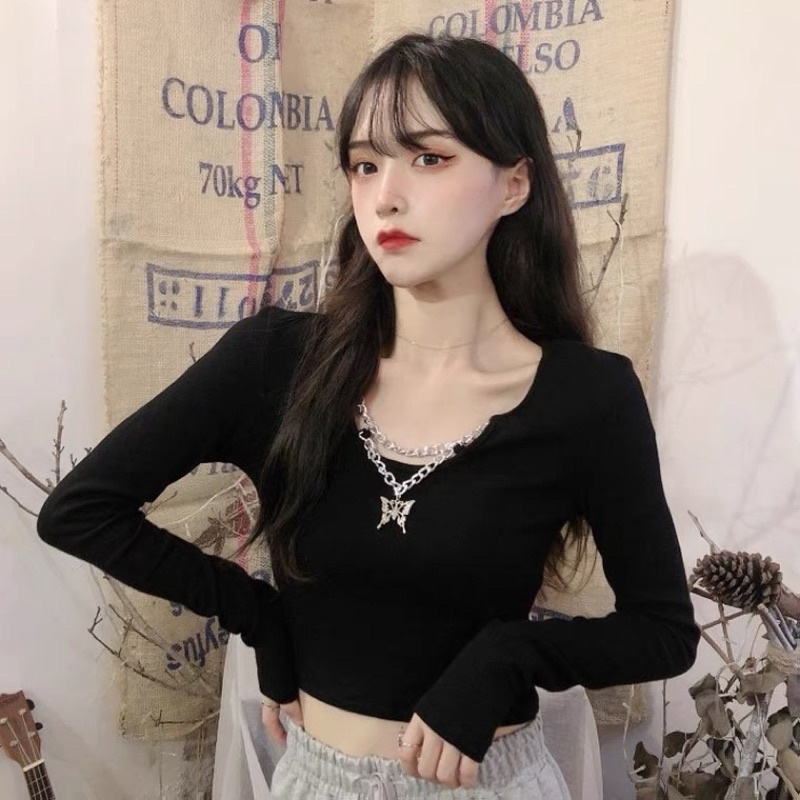 Áo thun croptop mix dây xích hình con bướm butterfly cá tính