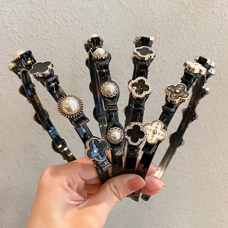 Cài Tóc Cỏ Bốn Lá Đính Hạt Ngọc Trai Giả Màu Đen Phong Cách Vintage Hàn Quốc