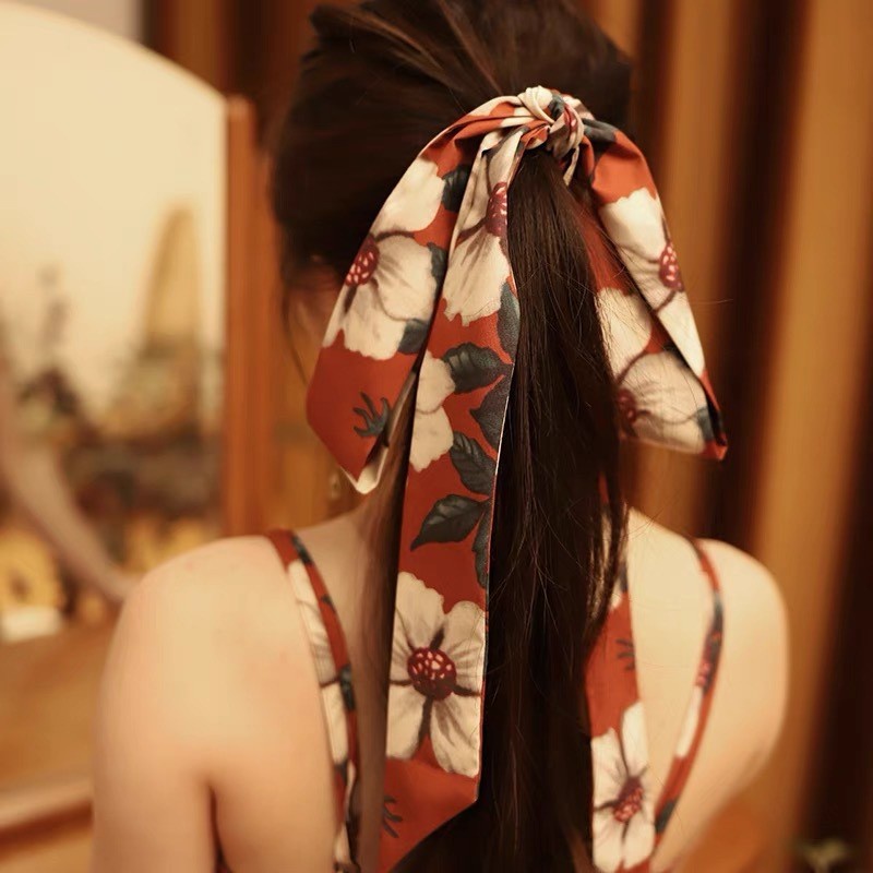 Zl Khăn Choàng Lụa Dài In Tranh Sơn Dầu Phong Cách Hàn Quốc Thời Trang Xuân Thu Dễ Phối Đồ