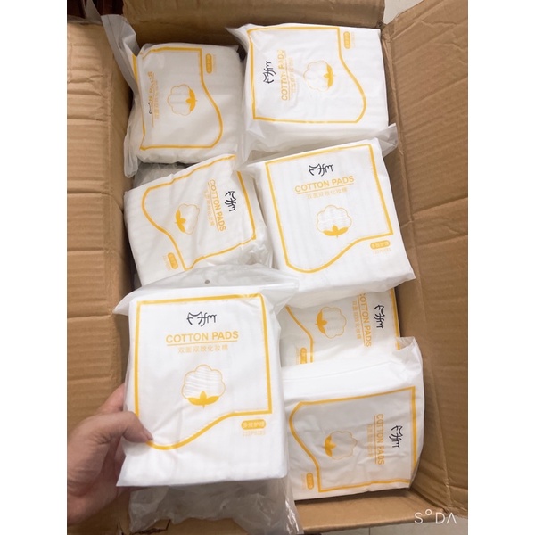 Bông tẩy trang 222 miếng FM Cotton Pad 3 Lớp FM
