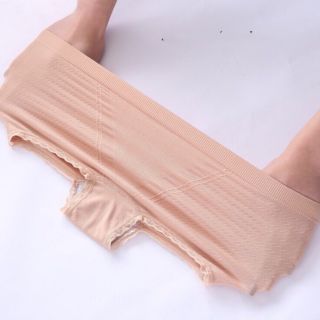 Quần mặc váy nâng mông kháng khuẩn 1888
