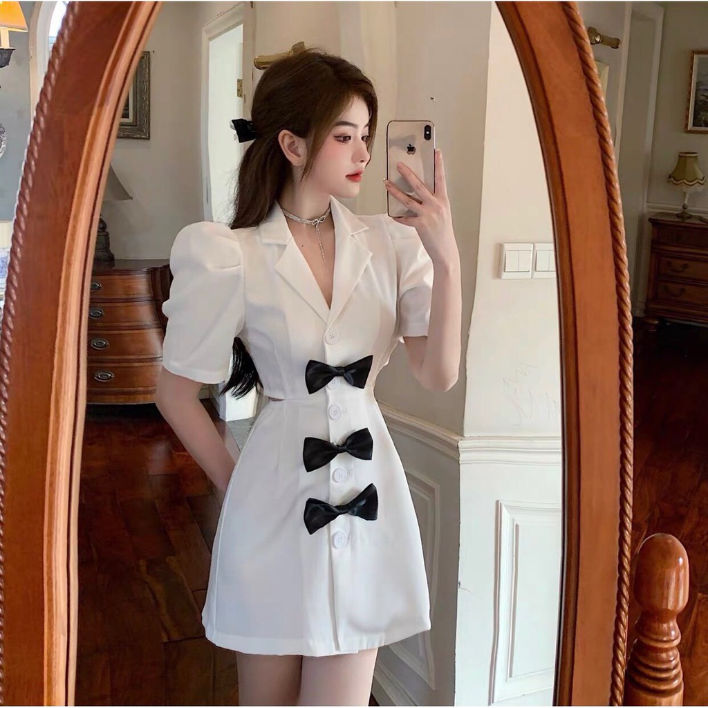 Đầm Cut Out Nữ Hàn Quốc Ngắn Tay Cổ Vest Cúc Cài Phối Nơ 2 Màu Siêu Xinh