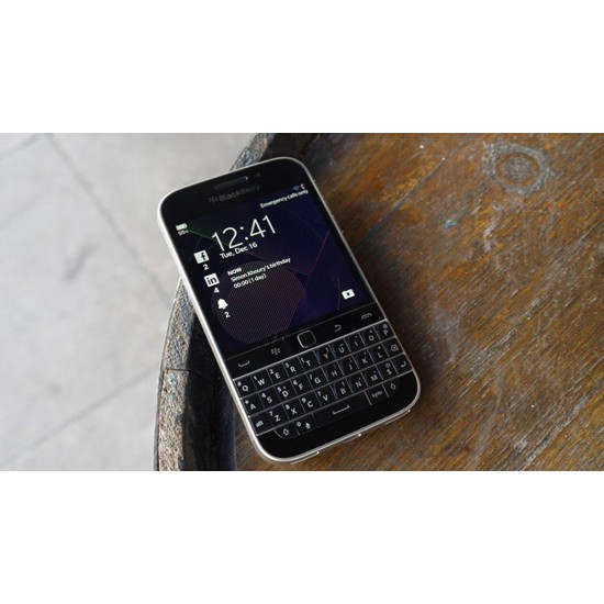 BlackBerry Classic (Q20) likenew Fullbox
