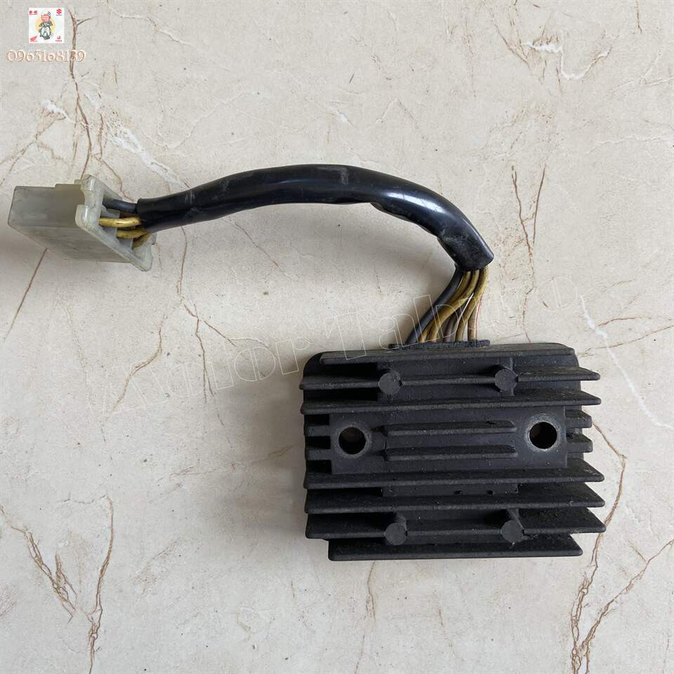 Sạc zin Estrella 250 theo xe