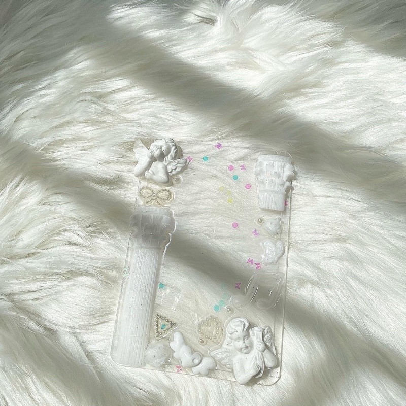 Toploader resin couple