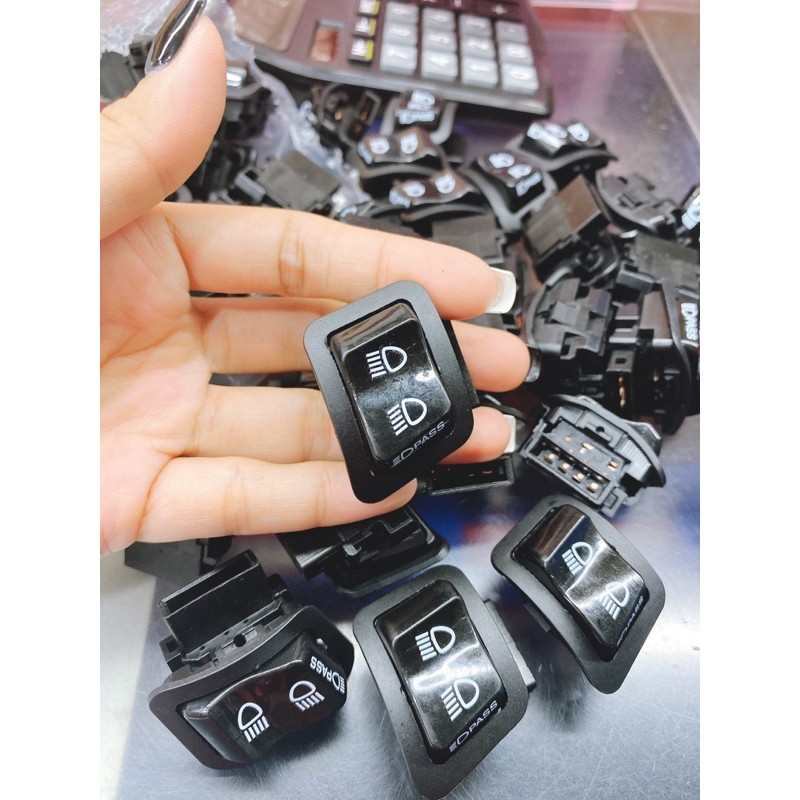 nút công tắc passing SH dành cho các dòng honda