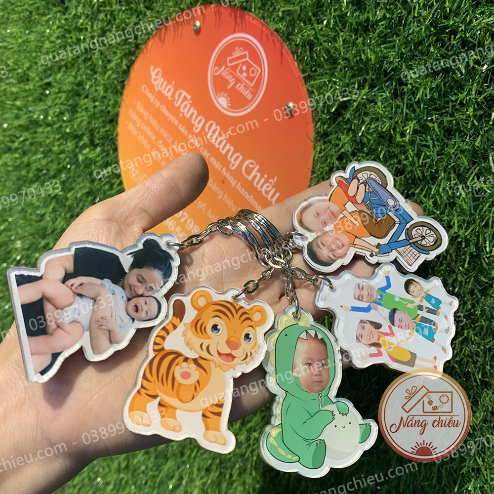 Móc khóa cắt ghép mặt con yêu, bé yêu nhà bạn theo yêu cầu, chất liệu mica sáng bóng