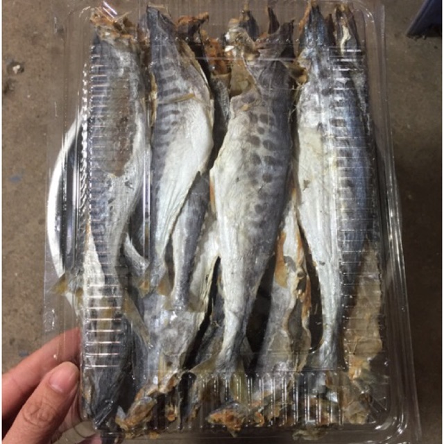 1kg CÁ THU KHÔ loại mặn để ăn cơm