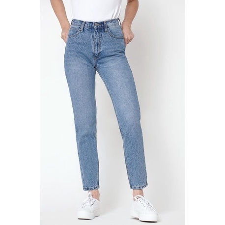 Quần Mom Jeans Nữ Lưng Cao Màu Xanh Wash Râu Mèo M-02B