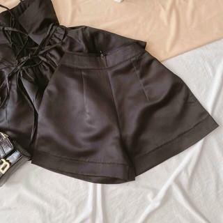 SET ÁO PEPLUM ĐEN ĐAN LƯNG + SHORT