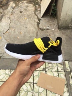 ( Ảnh thật ) Sneaker Human Race đen dây vàng