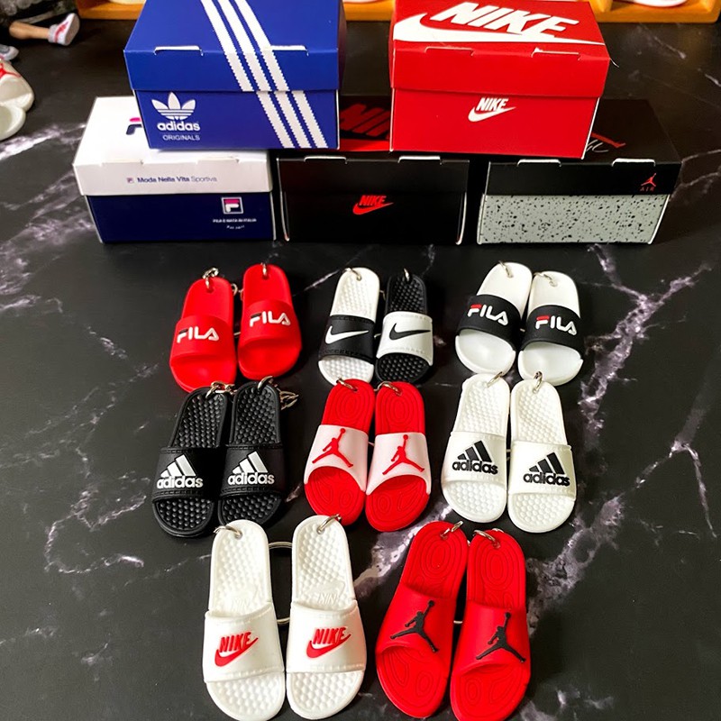 Móc khóa dép 🔥TẶNG BOX🔥 mô hình đôi dép