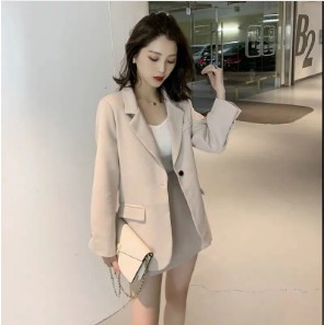 Bộ Áo Khoác Blazer + Chân Váy Ngắn Phong Cách Hàn Quốc Thời Trang Xuân Thu Mới Cho Nữ 2021