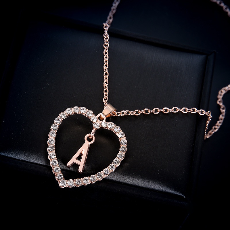 New products fashion simple diamond peach heart love letter necklace