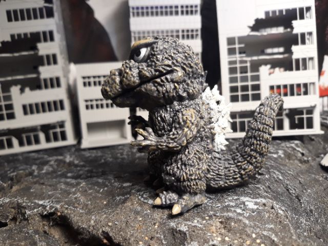 Mô hình đồ chơi khủng long Godzilla baby siêu kute 10cm.