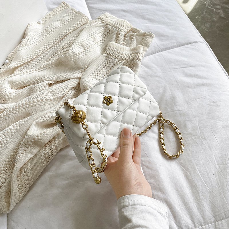 Túi Xách Nữ Đeo Chéo Da Trơn Đơn Giản Đi Chơi Thời Trang Cao Cấp - TDC230